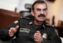 Acusan a exdirector de la Policía en Colombia por acoso sexual