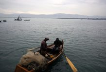 Mueren 2 pescadores haitianos en mar tormentoso