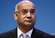 Diputado británico renuncia tras contratar a dos prostitutos