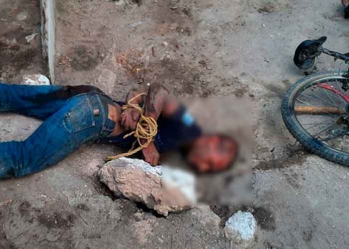 Sujeto guatemala, gualan, asesinato, hombre, esposa e hijos, machete,