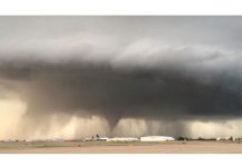 EEUU: Daños y 7 heridos deja tornado en Oklahoma