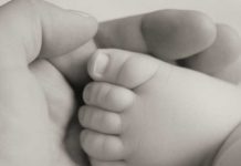 Iniciativa panameña promueve entregar bebé antes de abortar