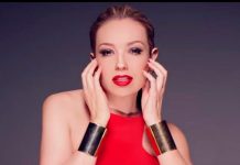 Thalía, más sensual que nunca en el video de «Solo parecía amor» sensual
