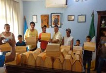 Polémica por regalías de cajas de lustrar a guatemaltecos