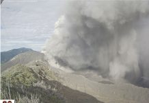 Costa Rica: Volcán Turrialba se activó hoy en la madrugada