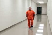 EE.UU. deporta exmilitar guatemalteco buscado por masacre