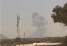Explosión seguida de sismo en el volcán Momotombo