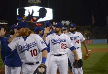 Dodgers ganan a Arizona con 5 carreras en el séptimo inning