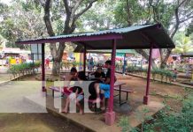 Familias disfrutan en balneario Xilonem