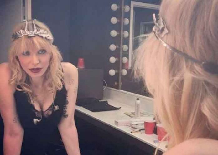 abuso, redes sociales, courtney love, trent reznor, dave grohl,