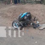 Motorizado casi con la pierna deshecha después de accidente en Nagarote nicaragua, accidente, nagarote, leon, moto,
