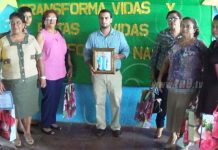 MINED celebra a lo grande el Día del Maestro en Nandaime