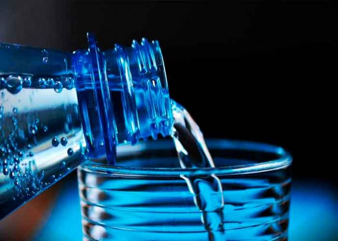 agua4 salud, agua, 5 beneficios, tomar agua,