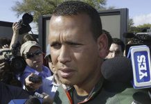 A-Rod debuta como instructor de ligas menores en Tampa