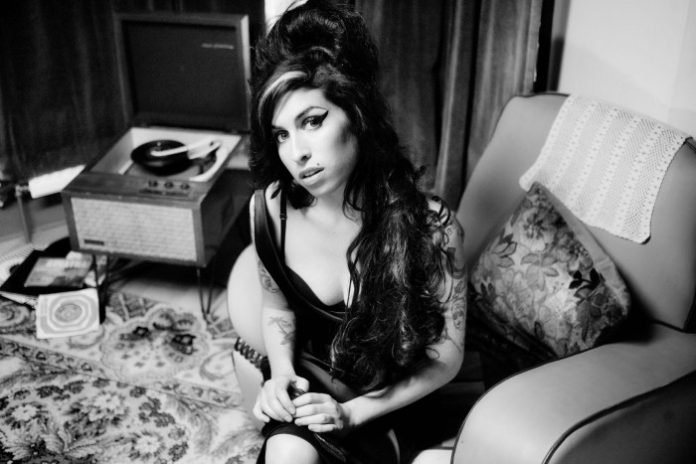 amy_winehouse_-e1430388245986