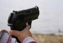 EE.UU.: Niña de 5 años se quita la vida con el arma de su abuela