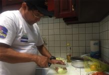 Arnulfo Obando y su destreza en la cocina