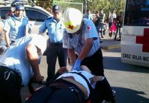 Los atropellan rumbo al pegue por culpa de caponera