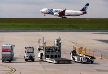 Avión de EgyptAir registró humo interno antes de estrellarse