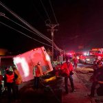 Murieron siete personas tras la volcadura de un camión en Baja California México., baja california, accidente, 7 muertos,