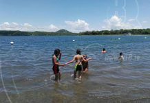 Familias culminan vacaciones en balnearios de la capital