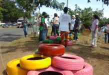 Trabajan para cambiar basureros por jardines