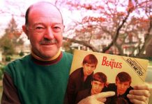 Fallece Andy White, baterista que tocó con The Beatles