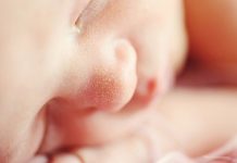 Insólito: bebé despierta en la morgue antes de ser cremado