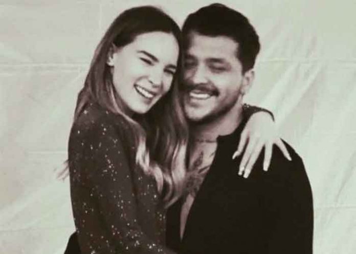 boda, belinda, nodal, detalles, compromiso, espana, cantantes,