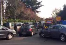 Francia: Hombre amenaza con detonar una bomba en su casa