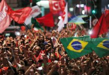 Brasil: Miles marchan en apoyo a Rousseff