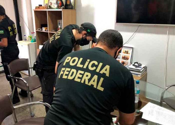 Brasil, gobierno de amazonas, desviar fondo, salud,