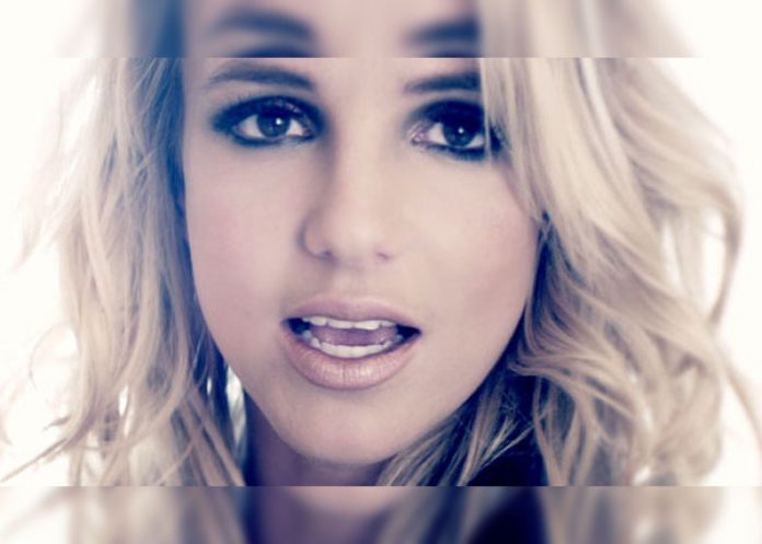 britney-baile-portada