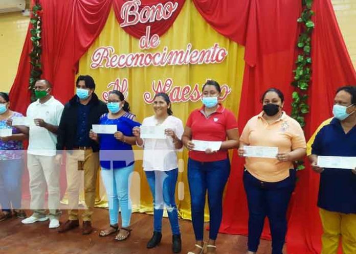 bua-2 nicaragua, chinandega, bono, docentes,