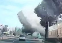 Momento exacto en que un edificio cae sobre bus en Corea del Sur (VIDEO) corea del sur, bus, edificio, demolicion,