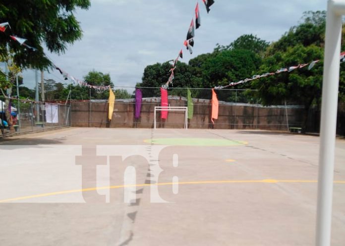 Nicaragua, managua, cancha, ciudad sandino,