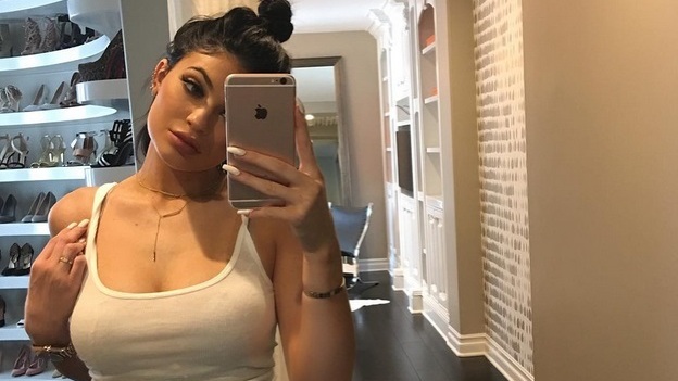 candente-kylie