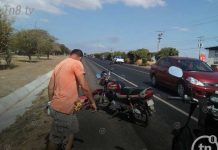 Llanta ponchada provoca accidente en Carretera Nueva a León