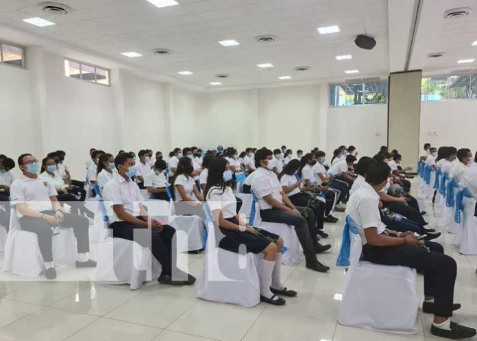 nicaragua, carlos fonseca, centro tecnologico, manuel olivares, homenaje,