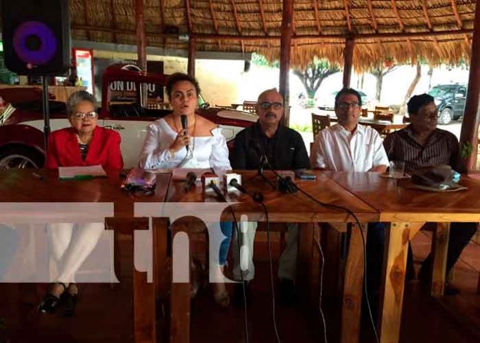Nicaragua, chinandega, desfile hípico, recreación sana,