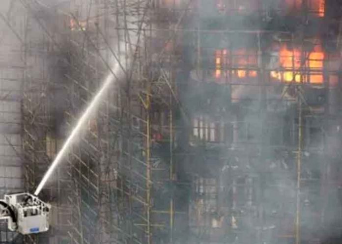 China, escuela de artes marciales, incendio, 18 muertos,