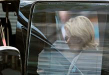 Hillary Clinton cancela viaje electoral por neumonía