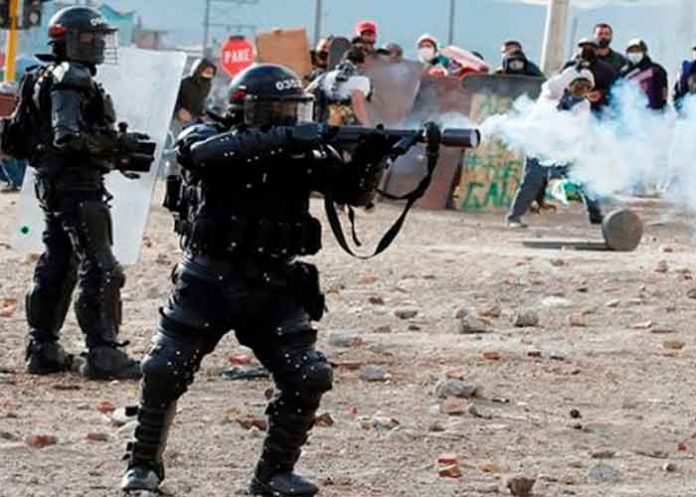 Colombia, Bogotá, Esmad, heridos, un muerto,