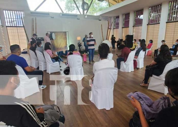 nicaragua, fotografia, cursos, universitarios, juventud,