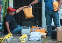Policía de Guatemala decomisa casi US$1 millón ocultos en un vehículo
