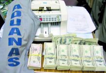 Decomisan 13.000 dólares a venezolano en aeropuerto de Panamá
