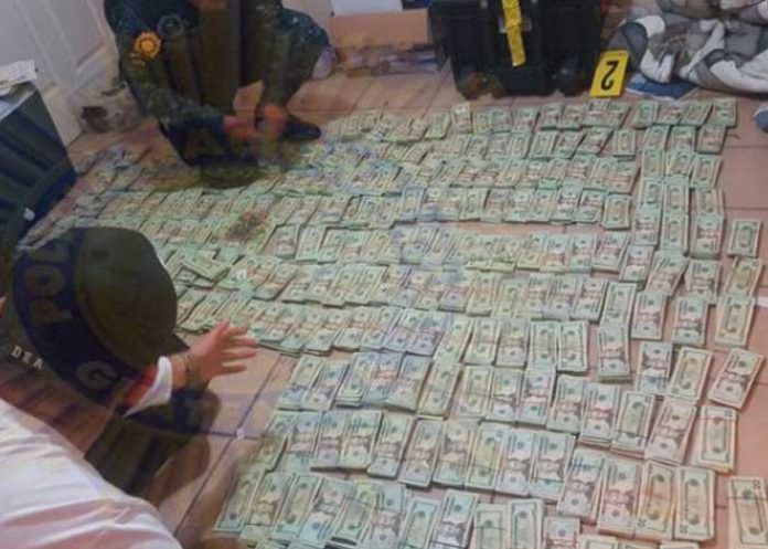 dolares-1-b