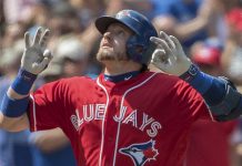 Donaldson pega 3 jonrones y Azulejos vencen a Mellizos