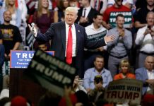 Trump reitera promesa de construir un muro en la frontera