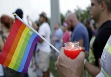 Duelo en Orlando tras masacre en club nocturno
